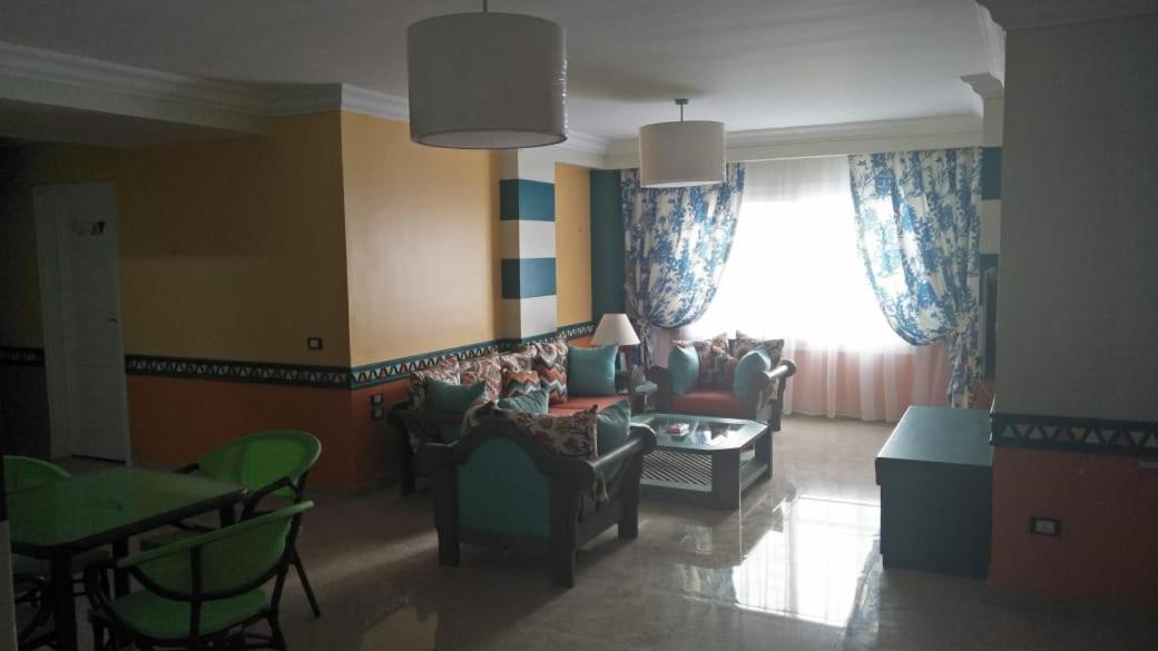 Hôtel Bayt Al Diafah à Al Mansurah Extérieur photo